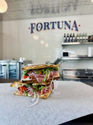 FORTUNA by null