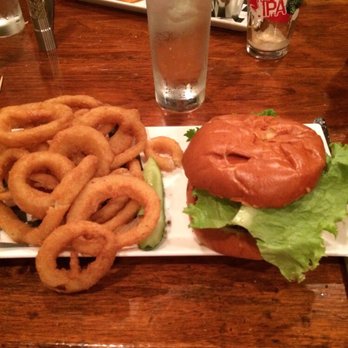 Wolfe's Tavern - Talk about HUGE portions! - Bars Near Me - Wolfeboro, New Hampshire