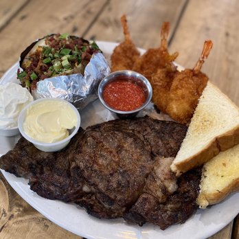 Woods & Main - Steak & shrimp platter - Cafes Near Me - Eagleville, Missouri