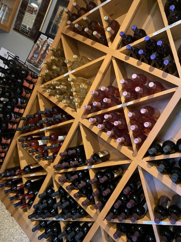 O’NEIL CREEK WINERY Updated August 2024 15369 82nd St, Bloomer