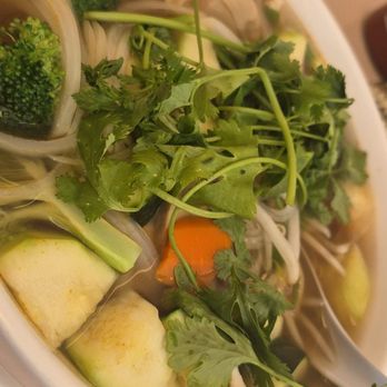 Noodle House - Chicken Rice Noodle soup - Vietnamese Near Me - Fairfield, California Noodle House - Chicken Rice Noodle soup - Vietnamese Near Me - Fairfield, California