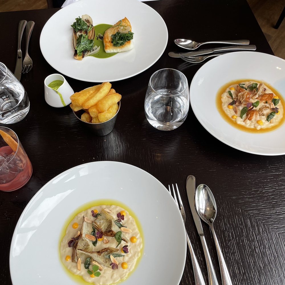 Dinner by Heston Blumenthal - British Near Me - London, XGL