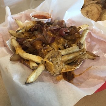Moo Creamery - Moo fries um yea super yummy!! - Burgers Near Me - Bakersfield, California
