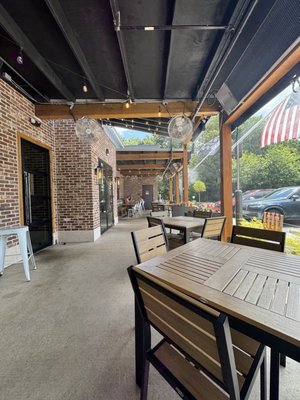 Jim 'N Nick's Bar-B-Q by null