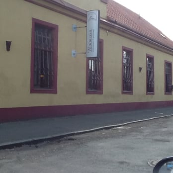 Bonaccia - Pizza Near Me - Prague, Puerto Rico