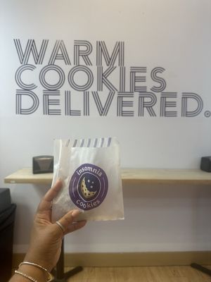 Insomnia Cookies by null