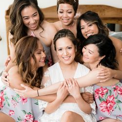 The Look By Julie Beauty Bar - Makeup for a bride and her bridal party.