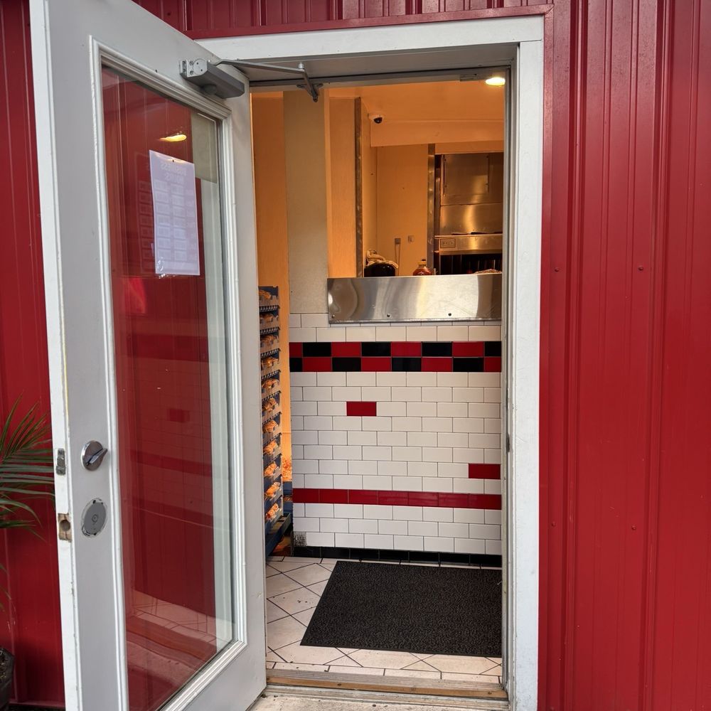 Red Light Chicken - Chicken Shop Near Me - Chicago, Illinois