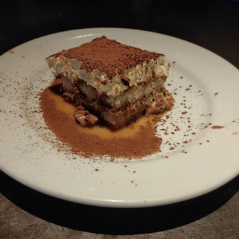 Bravo! Italian Kitchen - Tiramisu - Italian Near Me - Brookfield, Wisconsin