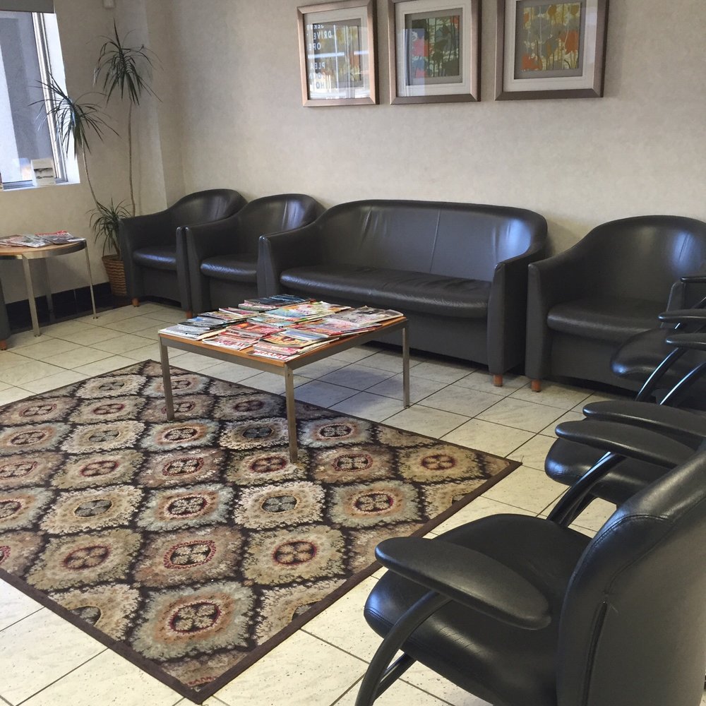 Acura By Executive - Waiting room - Car Dealers Near Me - North Haven, Connecticut