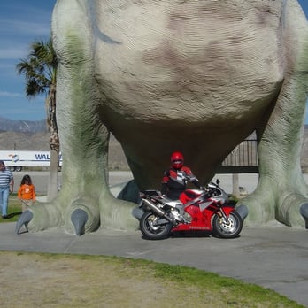 Cabazon Dinosaurs - T-Rex and Honda - Museums Near Me - Cabazon, California
