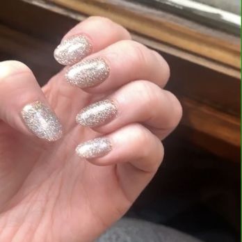 East Bay Nail Spa - Dip nails, sparkle edition - Nail Salons Near Me - Charleston, South Carolina East Bay Nail Spa - Dip nails, sparkle edition - Nail Salons Near Me - Charleston, South Carolina