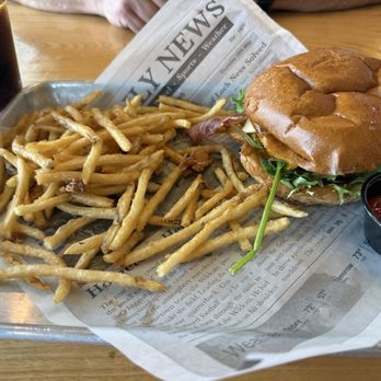 Buzz & Bites - Katy - Buzz burger - Coffee & Tea Near Me - Katy, Texas Buzz & Bites - Katy - Buzz burger - Coffee & Tea Near Me - Katy, Texas