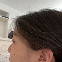 Daith piercing, conch piercing