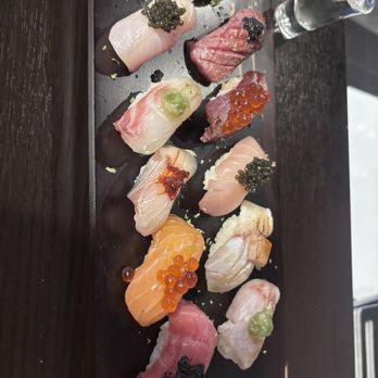 Oyishi Sushi - Omakase Box - Sushi Bars Near Me - New York, New York