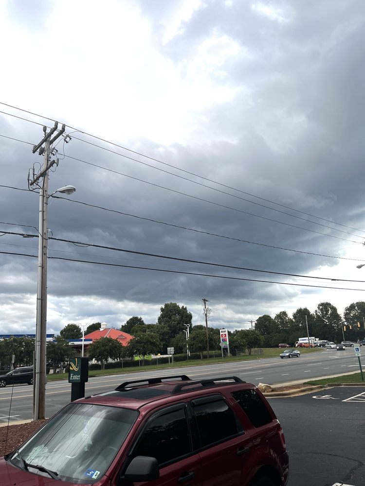 QUALITY INN LINCOLNTON Updated September 2024 34 Photos & 18