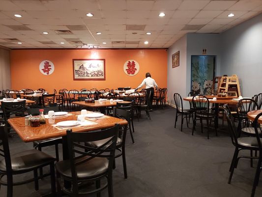 Full Kee Restaurant by null