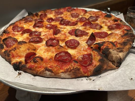 Max and Leo's Pizza Newton by null