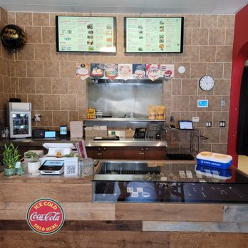 Mannge Town Cafe - Front counter - Guamanian Near Me - Temecula, California