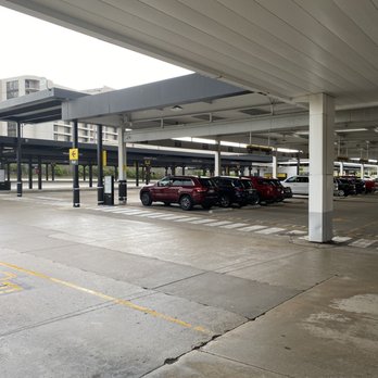 Hertz Rent A Car - Hardly any cars - Car Rental Near Me - St Louis, Missouri Hertz Rent A Car - Hardly any cars - Car Rental Near Me - St Louis, Missouri