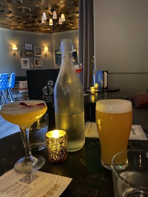 Georgia’s Lounge by null