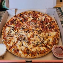 Pyramid Pizza & Wings
