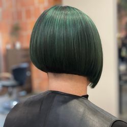 Salon on 30th - Haircut by BETTINA