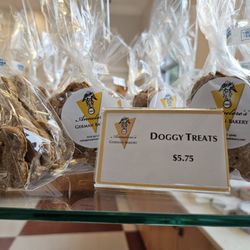 Annelore's German Bakery - They even have treats for dogs.