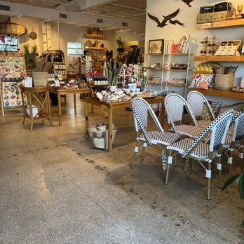 108 vine - Inside - Coffee & Tea Near Me - Gainesville, Florida