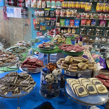 Doggie Style Pets - Treat bar - Pet Stores Near Me - San Diego, California Doggie Style Pets - Treat bar - Pet Stores Near Me - San Diego, California