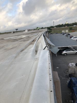 Rooftop Restoration Logo