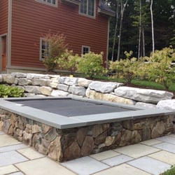 D R  Landscaping