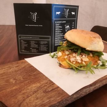 Q Burger - Burgers Near Me - Berlin, BE Q Burger - Burgers Near Me - Berlin, BE