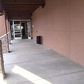 Dancing Eagle - Side entrance of casino puts you right into Diner without having to go through the smokey casino. - New Mexican Cuisine Near Me - Casa Blanca, New Mexico