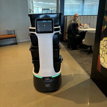 United Club - Robot - Airport Lounges Near Me - Newark, New Jersey United Club - Robot - Airport Lounges Near Me - Newark, New Jersey