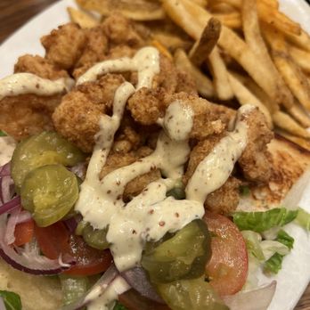 Fish City Grill - Shrimp Po'boy - Seafood Near Me - Georgetown, Texas