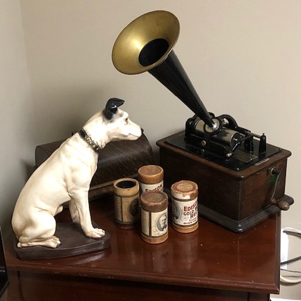 Vintage Sounds - 1905 Edison Model B Standard - Antiques Near Me - Houston, Texas Vintage Sounds - 1905 Edison Model B Standard - Antiques Near Me - Houston, Texas