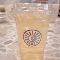 Be Bright Coffee - Iced Hanamizu Izumi tea