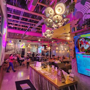 SPITZ - Updated February 2026 - 237 Photos & 221 Reviews - 1474 N