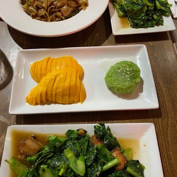 Celadon Thai Kitchen - Mango and Sweet Sticky Rice (Seasonal) - Thai Near Me - Los Angeles, California Celadon Thai Kitchen - Mango and Sweet Sticky Rice (Seasonal) - Thai Near Me - Los Angeles, California