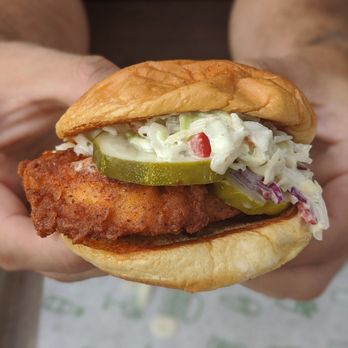 Shake Shack El Segundo - Hot chicken - Burgers Near Me - El Segundo, California Shake Shack El Segundo - Hot chicken - Burgers Near Me - El Segundo, California