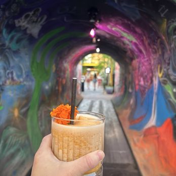 The Pemberton - NA slushy - Food Trucks Near Me - Phoenix, Arizona