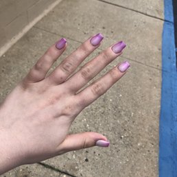 This is a mood color changing manicure. It works with weather and water. Purple turns to white to pink This is a mood color changing manicure. It works with weather and water. Purple turns to white to pink