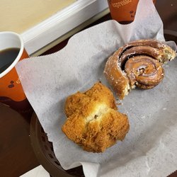Donut Alley - Hana hou! One mo time! Oishi!