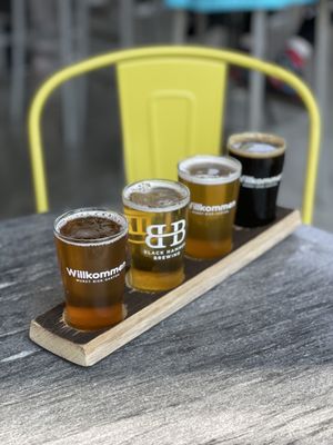 Willkommen Bier & Wein Garten by null