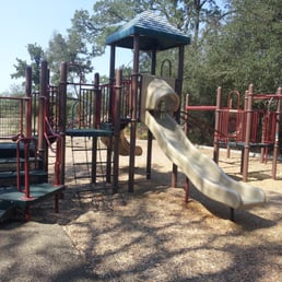 Play structure Play structure