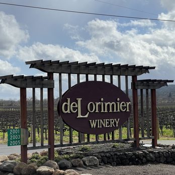 Delorimier Winery - a sign for delorimier winery - Wineries Near Me - Geyserville, California Delorimier Winery - a sign for delorimier winery - Wineries Near Me - Geyserville, California