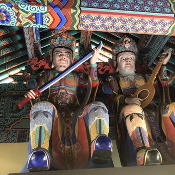 Mu-Ryang-Sa Buddhist Temple - Four heavenly kings - Buddhist Temples Near Me - Honolulu, Hawaii Mu-Ryang-Sa Buddhist Temple - Four heavenly kings - Buddhist Temples Near Me - Honolulu, Hawaii