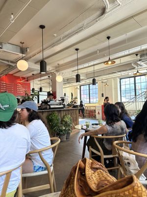 Càphê Roasters by null