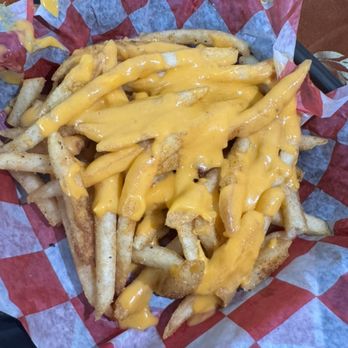 Big Bite Burger - Cheese Fries - Food Trucks Near Me - Marathon, Florida